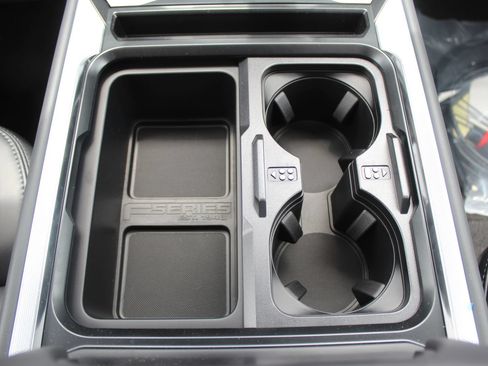 New 2026 Ford F350 Platinum w/ Tremor Off-Road Package AWD/4WD image 40