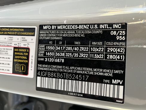 New 2026 Mercedes-Benz GLE 63 AMG S image 32