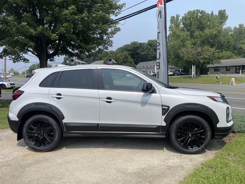 New 2025 Mitsubishi Outlander Sport Trail Edition AWC image 2