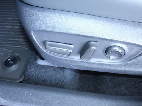 New 2025 Toyota RAV4 XLE Premium image 24