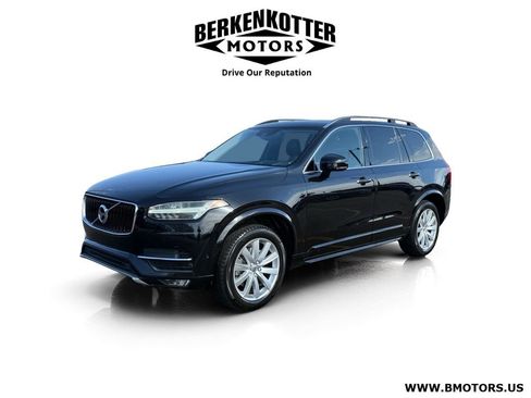 Used 2016 Volvo XC90 T6 Momentum w/ Momentum Plus Package AWD/4WD image 7