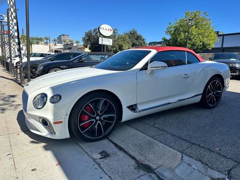 Used 2020 Bentley Continental GT image 6