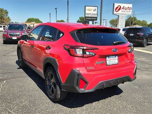 Used 2024 Subaru Crosstrek 2.0i image 3