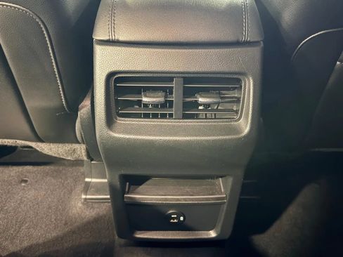 Used 2021 Ford Edge SEL FWD image 29