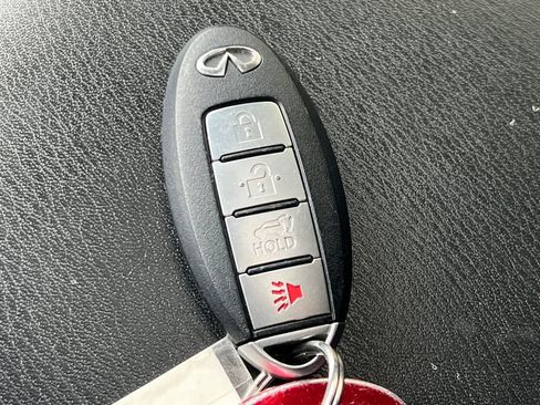 Used 2012 INFINITI QX56 2WD w/ Theater Pkg image 30