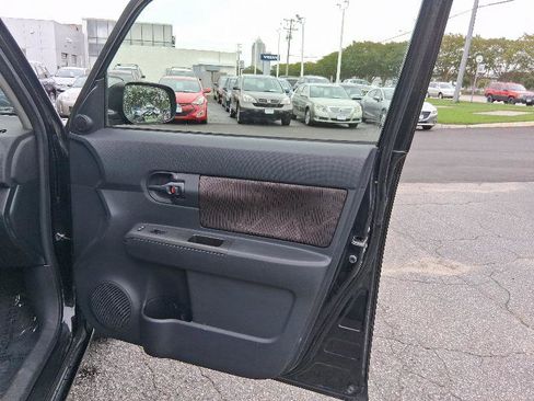 Used 2013 Scion xB image 17