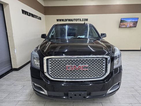Used 2017 GMC Yukon XL Denali w/ Open Road Package AWD/4WD image 3