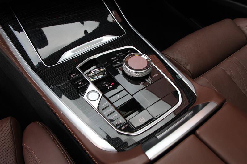 Used 2024 BMW X5 M60i AWD/4WD image 32
