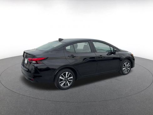 Used 2025 Nissan Versa SV FWD image 14