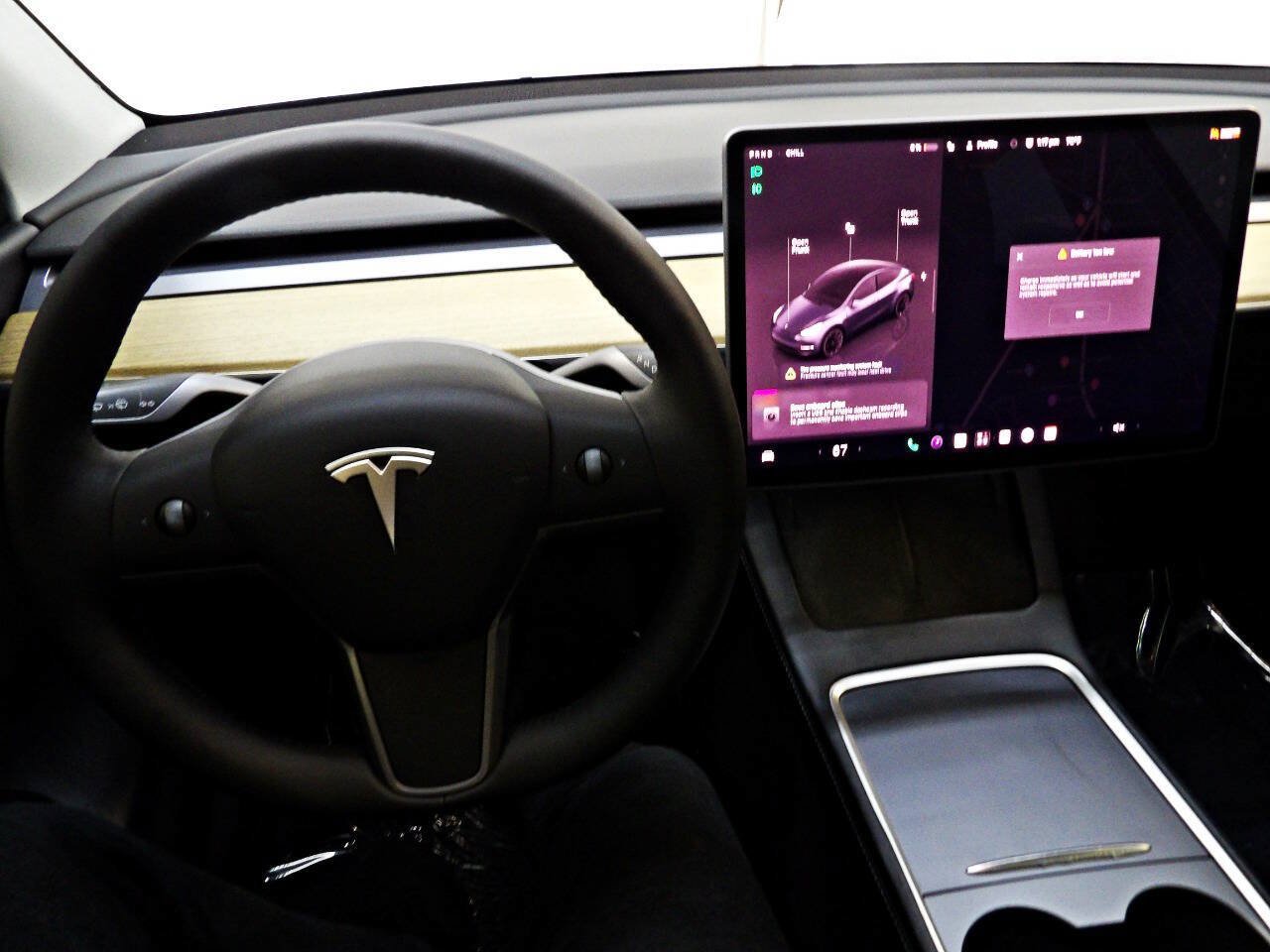 Used 2022 Tesla Model Y Long Range AWD/4WD image 18