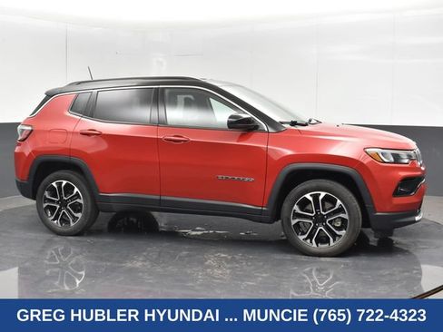Used 2023 Jeep Compass Limited AWD/4WD image 12