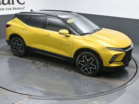 Used 2024 Chevrolet Blazer RS w/ Driver Confidence II Package AWD/4WD image 38