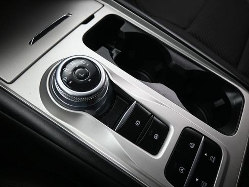 Certified 2023 Ford Explorer XLT image 15