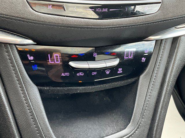 Used 2018 Cadillac XT5 Platinum w/ Driver Assist Package AWD/4WD image 29