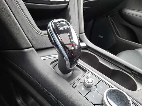 Used 2023 Cadillac XT5 Premium Luxury w/ LPO, Floor Liner Package AWD/4WD image 15