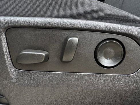 Used 2023 Chevrolet Silverado 1500 RST image 27