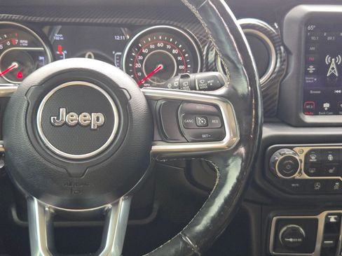 Used 2019 Jeep Wrangler Unlimited Rubicon AWD/4WD image 19