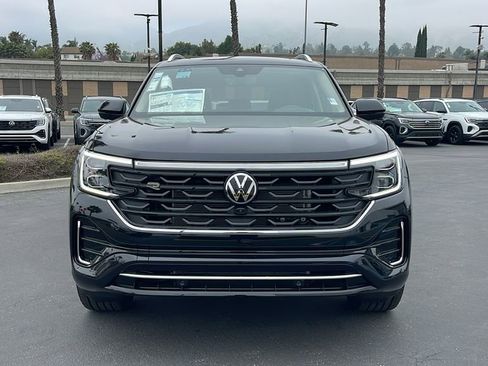 New 2025 Volkswagen Atlas SEL Premium R-Line image 3
