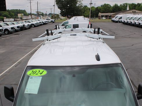 Used 2024 GMC Savana 2500 w/ Driver Convenience Package RWD image 14