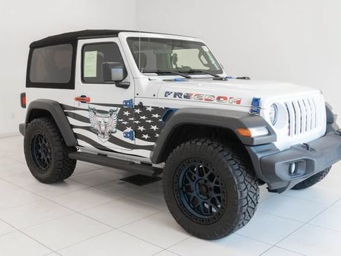 Used 2020 Jeep Wrangler Sport AWD/4WD image 20