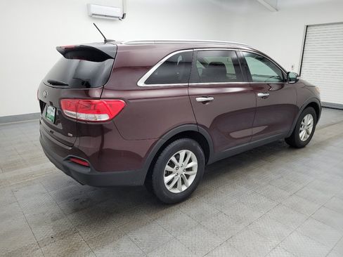 Used 2016 Kia Sorento FWD image 10