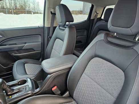 Used 2018 Chevrolet Colorado Z71 image 8