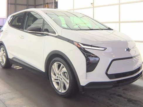 Used 2023 Chevrolet Bolt LT w/ Driver Confidence Package image 2