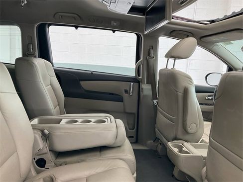 Used 2014 Honda Odyssey Touring image 24