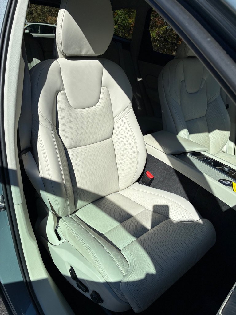 Used 2022 Volvo XC60 B5 Inscription w/ Advanced Package AWD/4WD image 20
