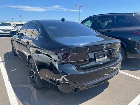 Used 2018 BMW 530e RWD image 9