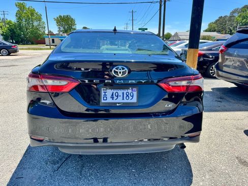 Used 2024 Toyota Camry LE FWD image 7