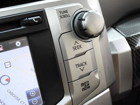Used 2018 Toyota 4Runner Limited RWD image 70