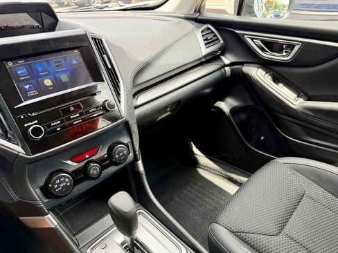 Used 2019 Subaru Forester Premium AWD/4WD image 46