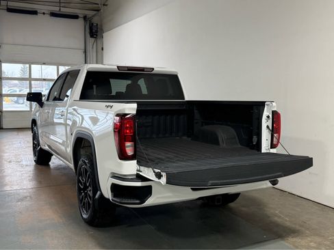 Used 2024 GMC Sierra 1500 Elevation w/ Max Trailering Package image 4