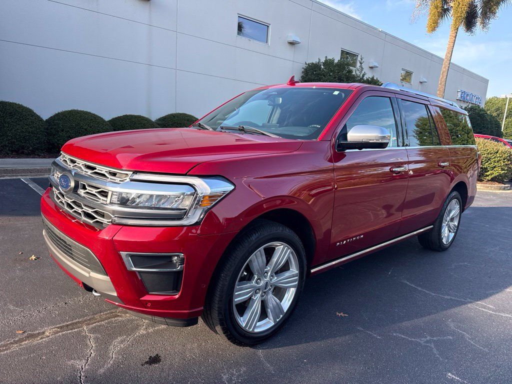 Used 2022 Ford Expedition Max Platinum AWD/4WD image 7