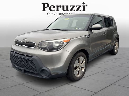Used 2016 Kia Soul FWD image 1