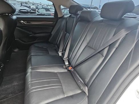 Used 2021 Honda Accord Touring image 22
