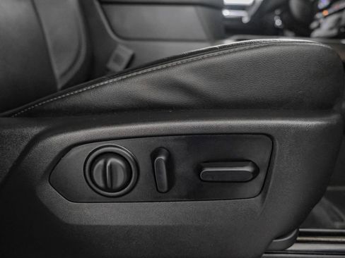 Used 2019 GMC Sierra 1500 SLT image 33