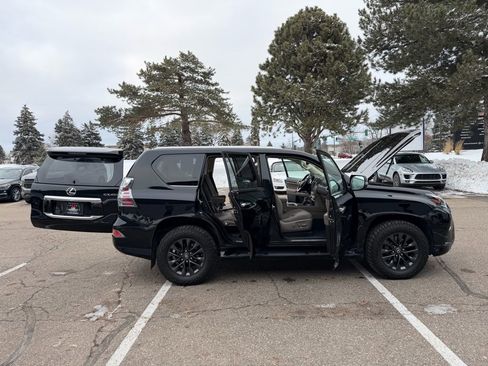 Used 2020 Lexus GX 460 Premium image 44