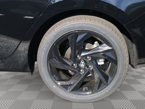 New 2026 Hyundai Elantra Sport image 5