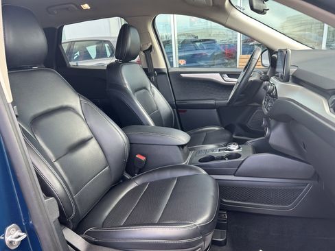 Used 2020 Ford Escape SEL image 24