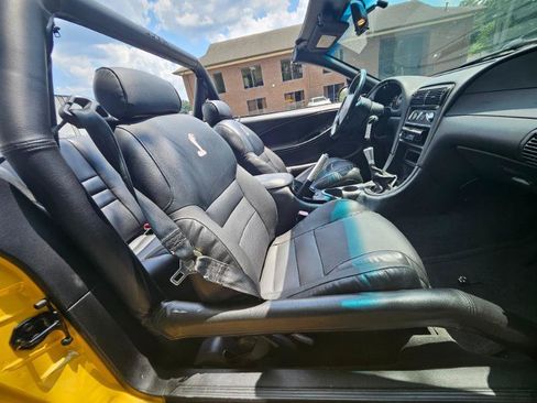 Used 1998 Ford Mustang Cobra RWD image 62