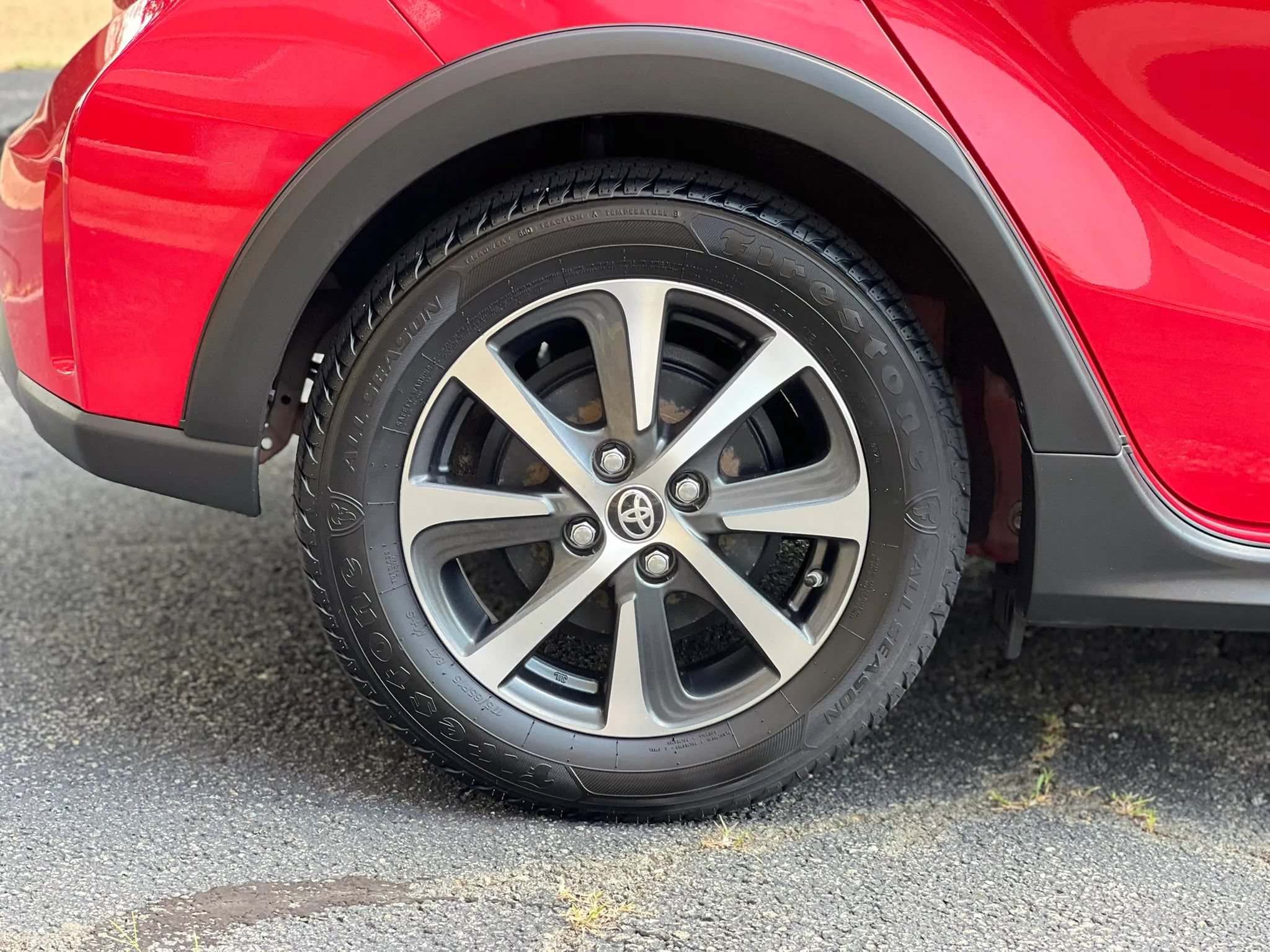 Used 2018 Toyota Prius C Two FWD image 42