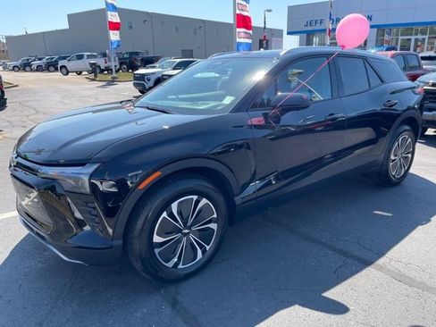 New 2026 Chevrolet Blazer EV LT FWD image 2