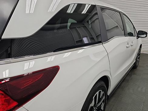New 2026 Honda Odyssey EX-L image 9