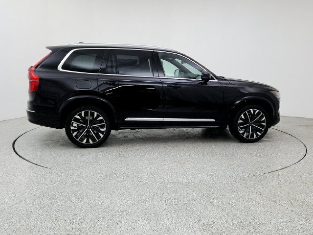 New 2026 Volvo XC90 B6 Plus w/ Protection Package AWD/4WD image 4