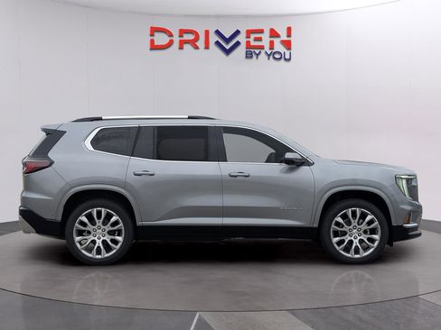 New 2026 GMC Acadia Denali w/ Super Cruise Package FWD image 6