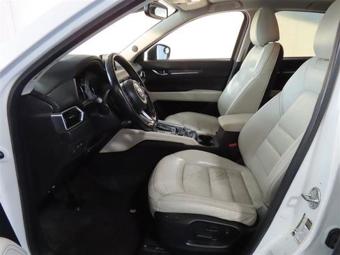 Used 2020 MAZDA CX-5 Grand Touring AWD/4WD image 17