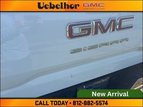 Used 2020 GMC Sierra 1500 SLE w/ SLE Value Package image 13
