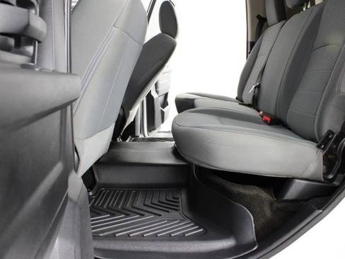 Used 2018 RAM 1500 Express RWD image 15
